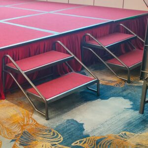 Bậc thang lên sân khấu 9 htx bac thang len san khau htbtsk 35