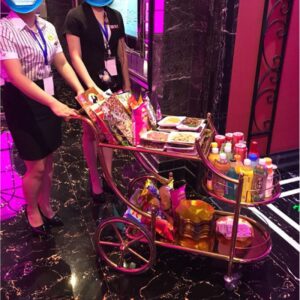 htx xe day phuc vu ruou inox ma vang htwy 48 34