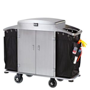 Xe dọn buồng phòng có cửa