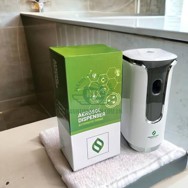 Nhận biết máy xịt thơm phòng tự động chính hãng: Không hề khó 7 Quan sát kỹ thông tin trên vỏ hộp đi cùng máy xịt thơm