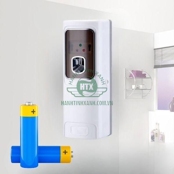 Tổng hợp các lỗi dễ mắc khi sử dụng máy xịt thơm tự động 9 Sử dụng pin chuẩn cho máy tự động phun hương thơm phòng