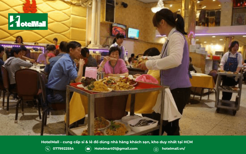 Xe đẩy phục vụ 11